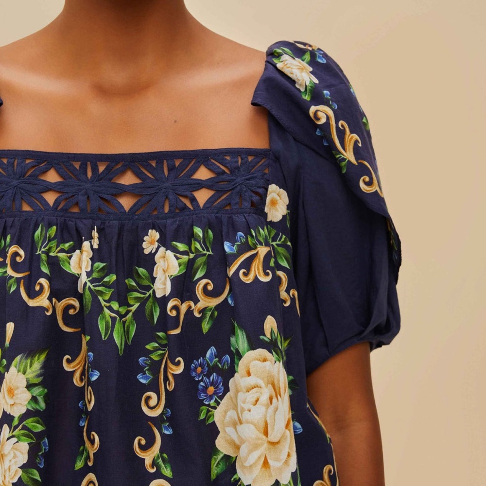Farm Rio: Blue Flower Tapestry Yoke Blouse - Picture 5 of 6